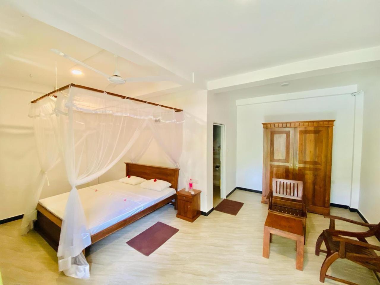Chandra Villa - LEVEL 1 CERTIFIED Bentota Exteriör bild